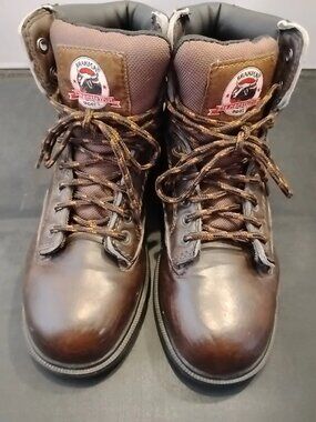 Women's Brahma Size 6 Steel Toe Boot Brown